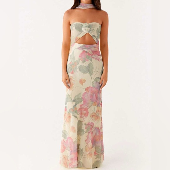 Amazon Dresses & Skirts - Floral Strapless Maxi Dress